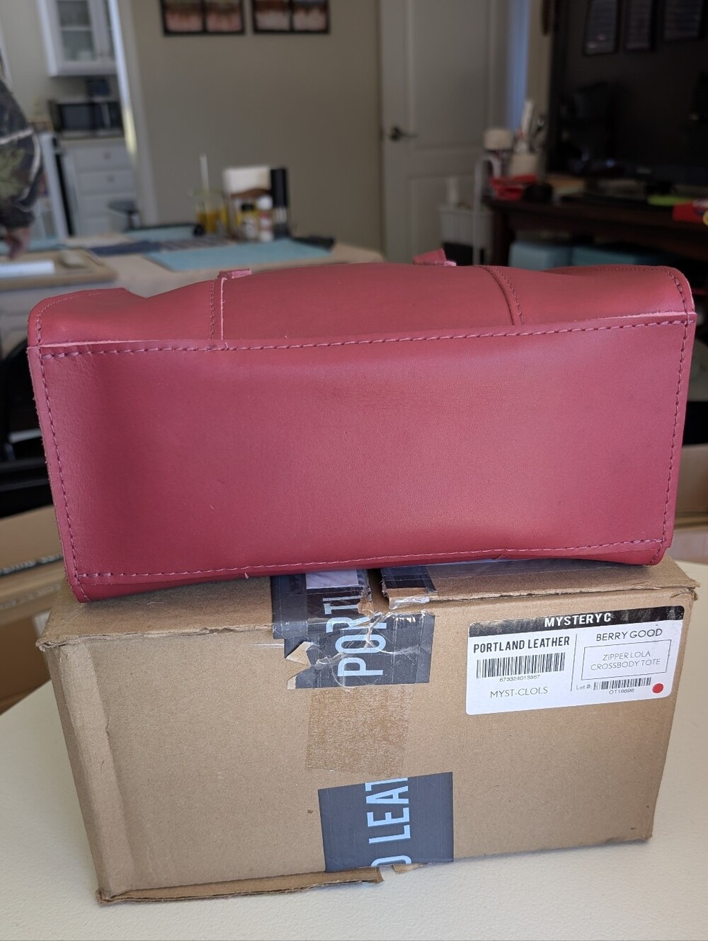 Berry Good Regular Zip Lola Crossbody - Picture 5 of 6